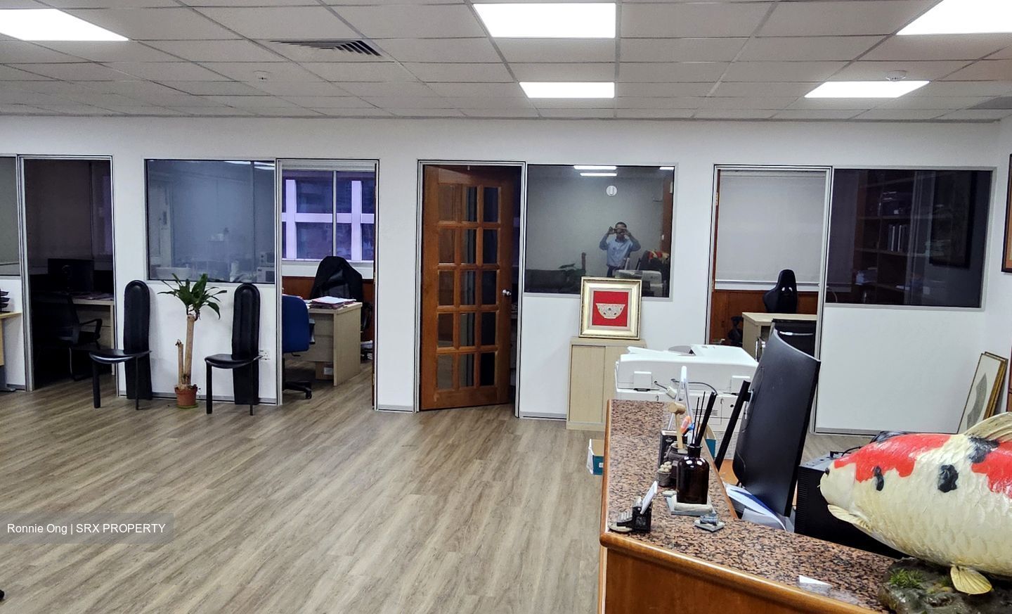 People's Park Centre (D1), Office #479776631